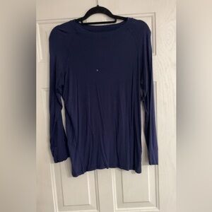 Mandala under scrub shirt 

Size L